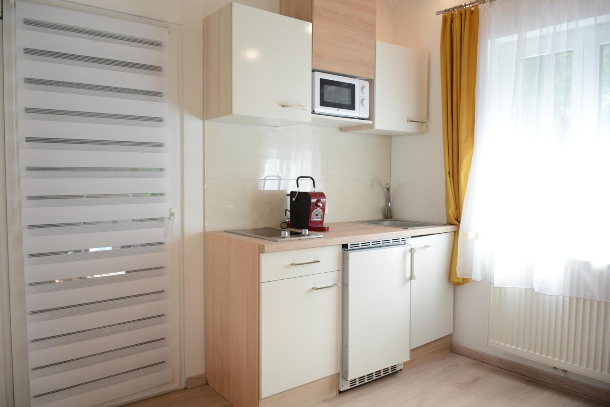 Gaestehaus Coco كريمس ان دير دوناو المظهر الخارجي الصورة
